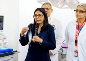 Pacientes trujillanos piden a Delcy Rodríguez “no dejarlos por fuera” en Plan de “Cateterismo”