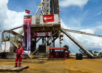 Entre la esperanza y la desconfianza: trabajadores de Pdvsa ven con cautela la reforma petrolera