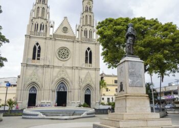 Valera 206 años. Joven pero señorial  | Por: Pedro Frailán