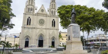 Valera 206 años. Joven pero señorial  | Por: Pedro Frailán