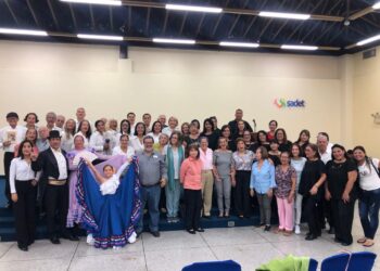 Valera homenajeada en su 206 cumpleaños por el Ateneo de Valera en alianza con varias instituciones