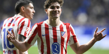 0-1. Julián Álvarez le da el triunfo al Atlético en el descuento ante un buen Oviedo