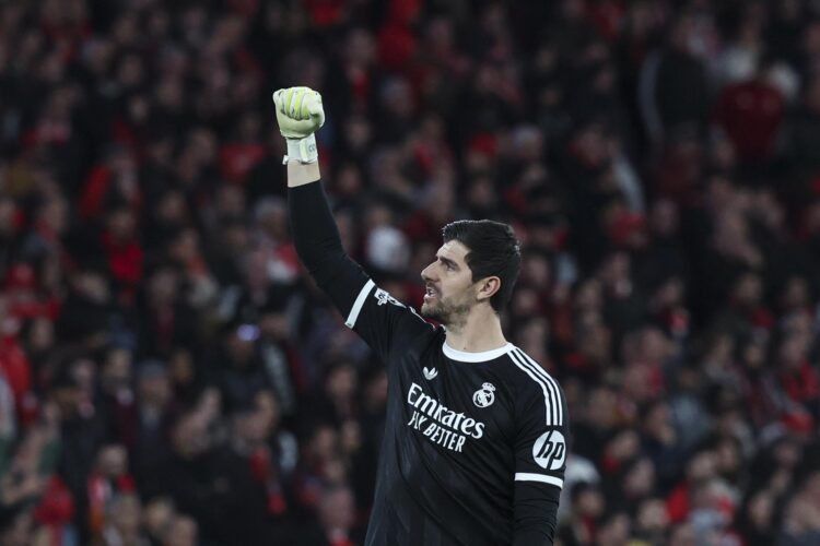 El guardameta del Real Madrid Thibaut Courtois, el pasado martes, tras el partido de la Liga de Campeones contra el Benfica. EFE/EPA/JOSE SENA GOULAO
