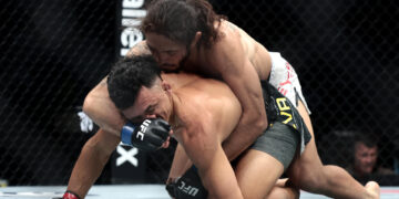 El colombiano ‘Blair’ Reyes derrota a Douglas Silva por nocaut técnico en UFC