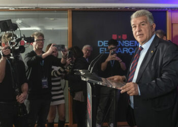 El Barça dice que la denuncia contra Laporta y su junta se basa en «documentación falsa»