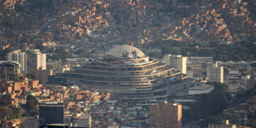 El Helicoide, la temida cárcel para presos políticos cuyo cierre propone Delcy Rodríguez