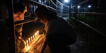 Presos políticos gritan auxilio desde el Rodeo I y denuncian golpiza contra Enzo Flores