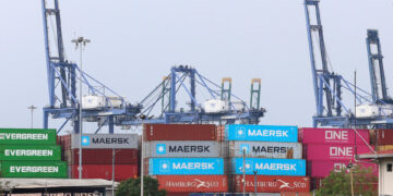 Gobierno de Panamá toma control de dos puertos tras anulación de concesión a empresa china