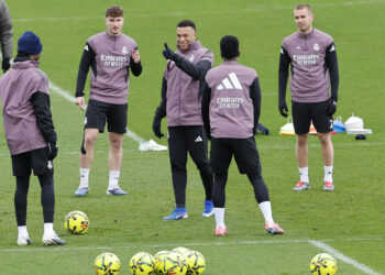 Mbappé regresa al grupo y estará ante la Real Sociedad