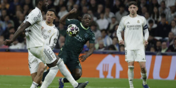 El Real Madrid, por primera vez contra la épica