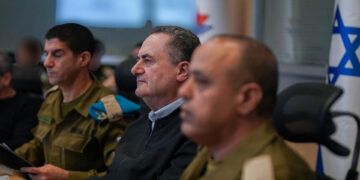 Israel dice haber matado al comandante iraní responsable del cierre del estrecho de Ormuz