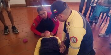 Bomberos de Boconó realizaron un taller de primeros auxilios