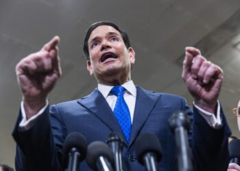 Rubio llama a Tokio y Seúl tras petición de Trump de envío de buques militares a Ormuz