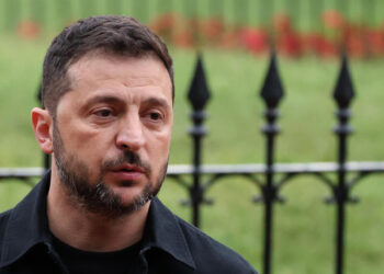 Zelenski acusa a Rusia de apoyar guerra en O. Medio e insta a socios a coordinar esfuerzos