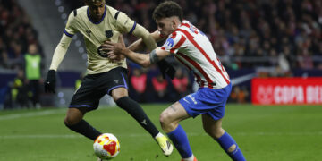 El Barça, ante una proeza; el Atlético, a por su vigésima final copera