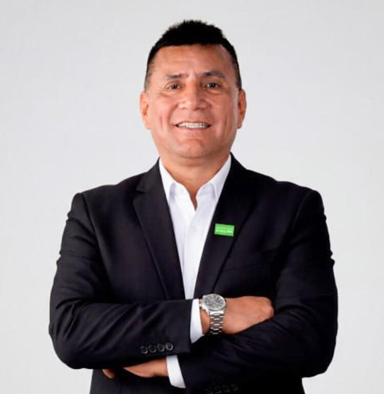 Fotografía tomada de la cuenta oficial en Facebook del candidato a congresista en Perú Gilbert Infante. EFE/ Gilbert Infante