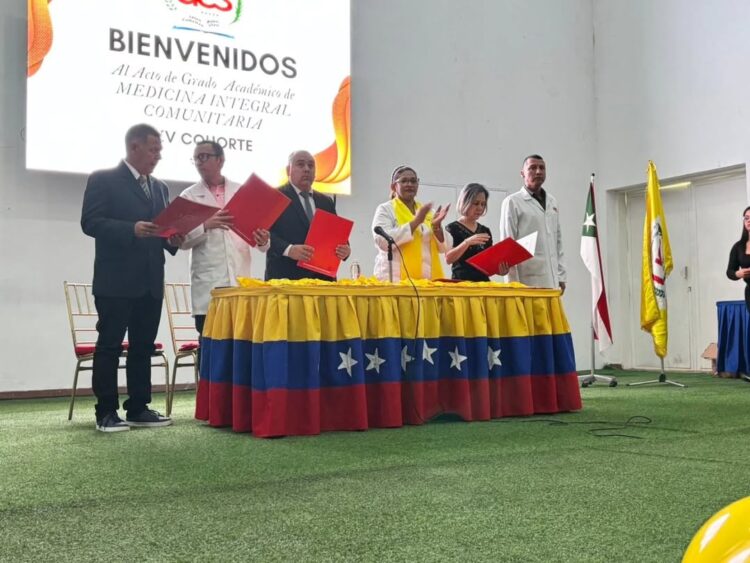 UCS egresa 91 nuevos Médicos Integrales Comunitarios en Trujillo