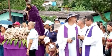 Zona pastoral Carvajal y Motatán realizaron el Viacrucis en vísperas de la Semana Santa