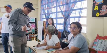 Mérida | Alberto Adriani mostró excelente participación en la Consulta Popular Nacional