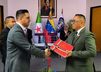 Mérida | Gobernador Arnaldo Sánchez entregó Memoria y Cuenta 2025