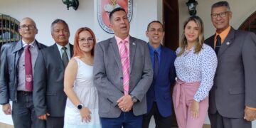 Colegio de Contadores de Mérida orienta sobre plazos y deberes fiscales