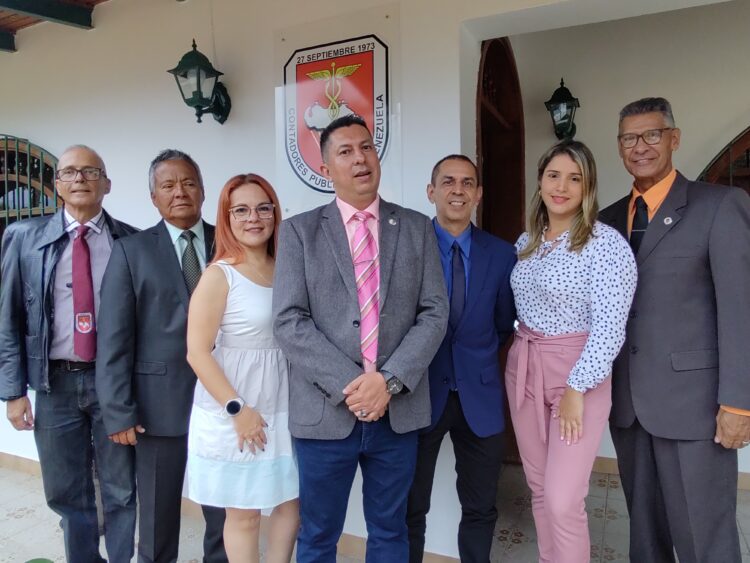 El Presidente del gremio explicó que este documento se ha convertido en una exigencia obligatoria para diversas actividades comerciales y trámites legales en el país. Foto: Prensa Ccpem