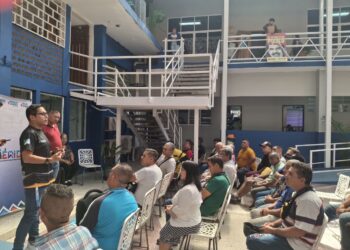  Alcaldía de Mérida dicta taller de sensibilización para transportistas sobre trato a personas con diversidad funcional