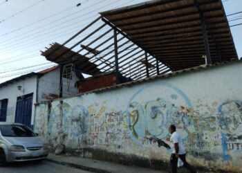 Denuncian afectación a la vivienda de Ramón Palomares en Escuque por construcción colindante