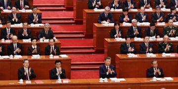 China aprueba su nuevo plan quinquenal, centrado en consumo y autosuficiencia tecnológica