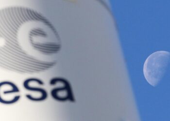 La ESA desarrolla un dispositivo para mantener la comunicación satelital en casos de desastres
