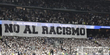 Multa de 15.000€ al R.Madrid y advertencia de cierre por actitud de público ante Benfica