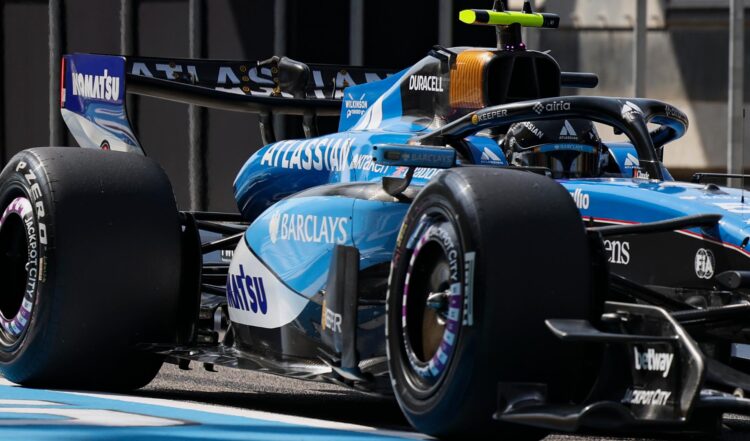 El piloto de F1 de Williams Carlos Sainz Jr en Baréin. EFE/EPA/ALI HAIDER/Archivo
