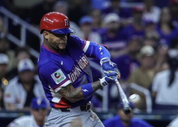 7-5. Los dominicanos ganan el grupo D y Venezuela jugará contra Japón