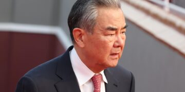 China acusa a EE. UU. e Israel de «incitar un cambio de régimen» en Irán