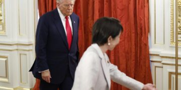 Takaichi viaja a Washington para una cumbre con Trump bajo la sombra de Ormuz