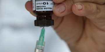 Ministra de la Salud confirma muertes por fiebre amarilla pero evita dar cifra