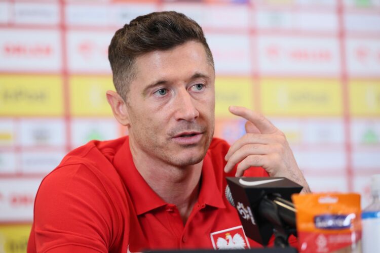 El delantero del Barcelona Robert Lewandowski en la concentración de Polonia en Varsovia. EFE/EPA/Leszek Szymanski POLAND OUT