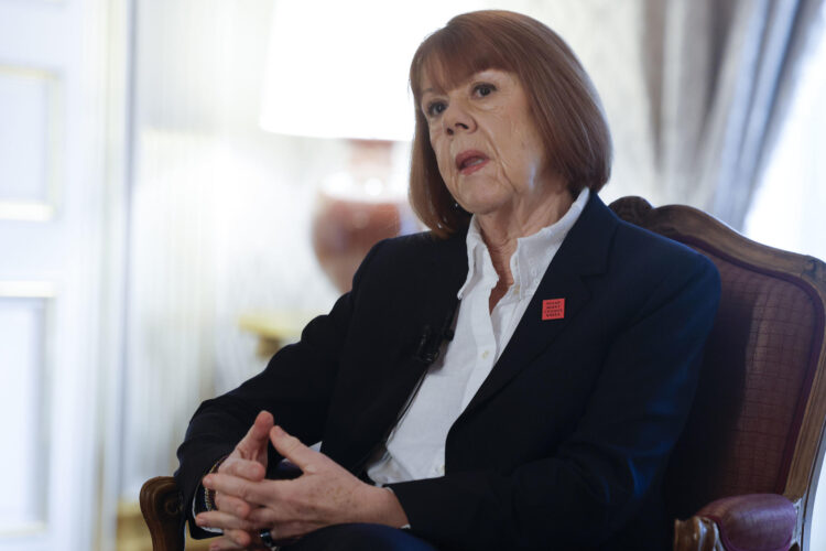 -Gisèle Pelicot, símbolo internacional contra la violencia sexual, se encuentra este martes en España para presentar sus memorias, 'Un canto a la vida', una visita en la que va a ser condecorada por el presidente del Gobierno, Pedro Sánchez, con la Encomienda de la Orden del Mérito Civil.-EFE/ J.J.Guillén