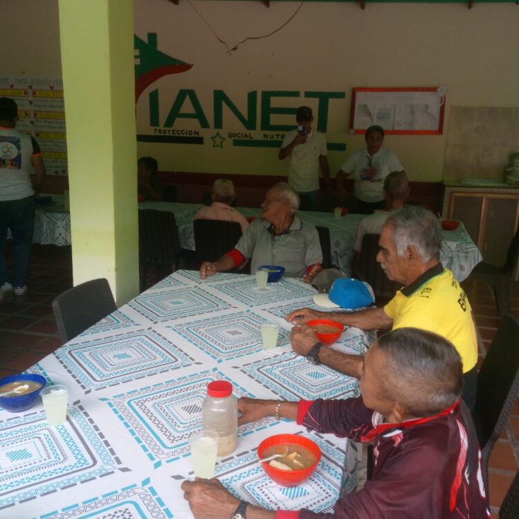 Alcaldía de Sucre cumplió jornada especial en la Casa del Adulto mayor a través del Instituto para el Deporte