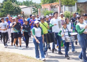 Inaugurado Primer torneo municipal de Softbol copa Keiver Peña en Sucre