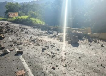 Mérida | ¡ALERTA VIAL! Cerrado el paso por los Túneles (Local 008)