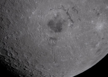 La cuenca Oriental de la Luna, uno de los mayores objetivos de estudio de Artemis II