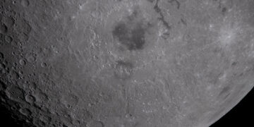 La cuenca Oriental de la Luna, uno de los mayores objetivos de estudio de Artemis II