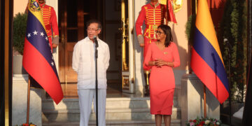 Venezuela y Colombia acuerdan ofensiva contra mafias fronterizas e interconexión eléctrica