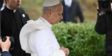 El papa, desde Argelia: Dios «no está con los prepotentes y los soberbios»