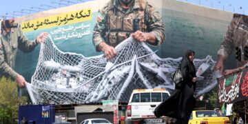 EE.UU. asegura haber bloqueado los puertos de Irán y «detenido por completo» su comercio