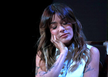 Kany García evoca la banda sonora caribeña de su infancia en el álbum ‘Puerta abierta’