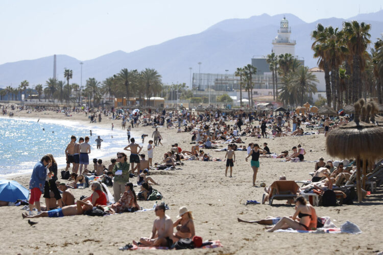 Lewandowski se ofrece al Milan como agente libre este verano