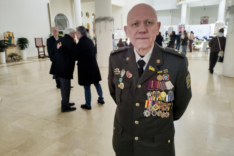 ‘Veteranos’ de Chernóbil recuerdan 40 años después su guerra contra un enemigo invisible
