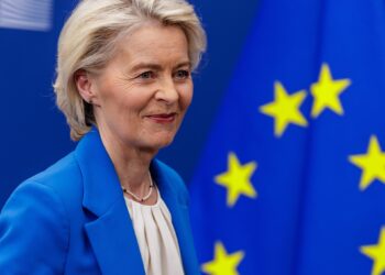 Von der Leyen: Habrá «tolerancia cero» con las plataformas que no protejan a los menores